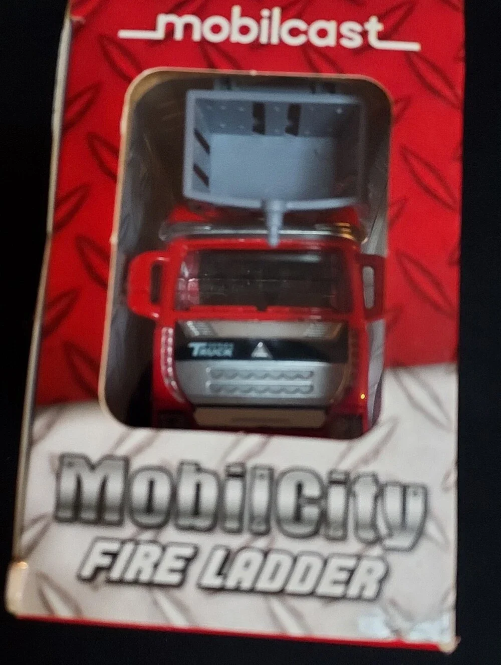 Mobilcity Red Fire Ladder Die Cast Plastic Truck Toy 1:48 Scale 2022 Mobilcast